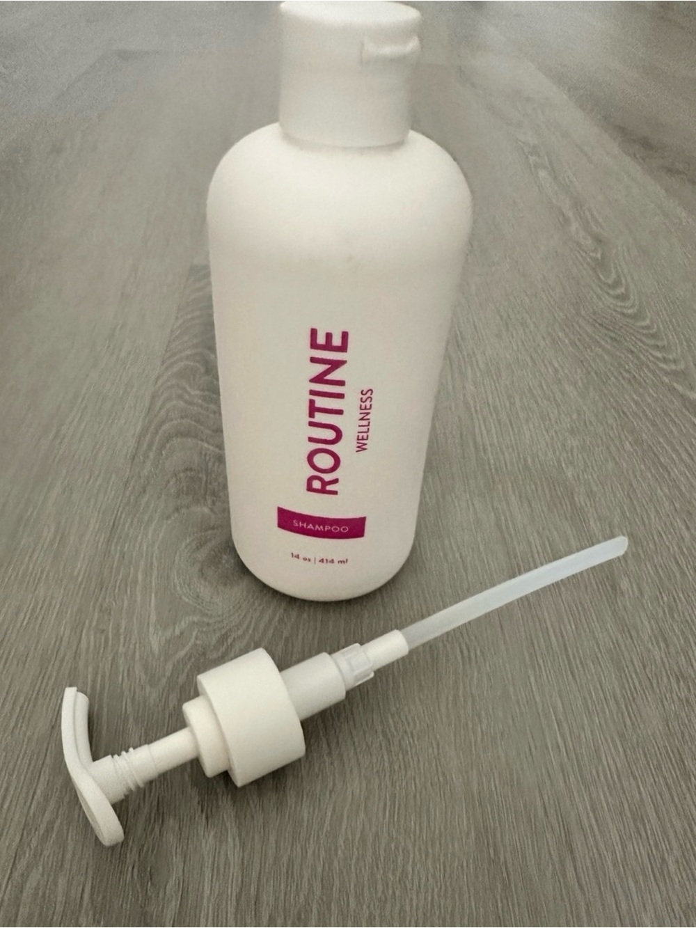 Routine Wellness Anti-Thinning Shampoo in Rose Hip